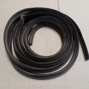 Seal, nonmetallic special shaped