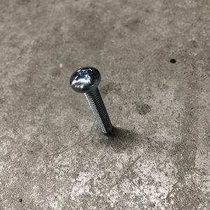 Screw, X-door