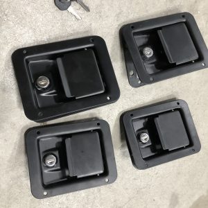 X door handle set with lock