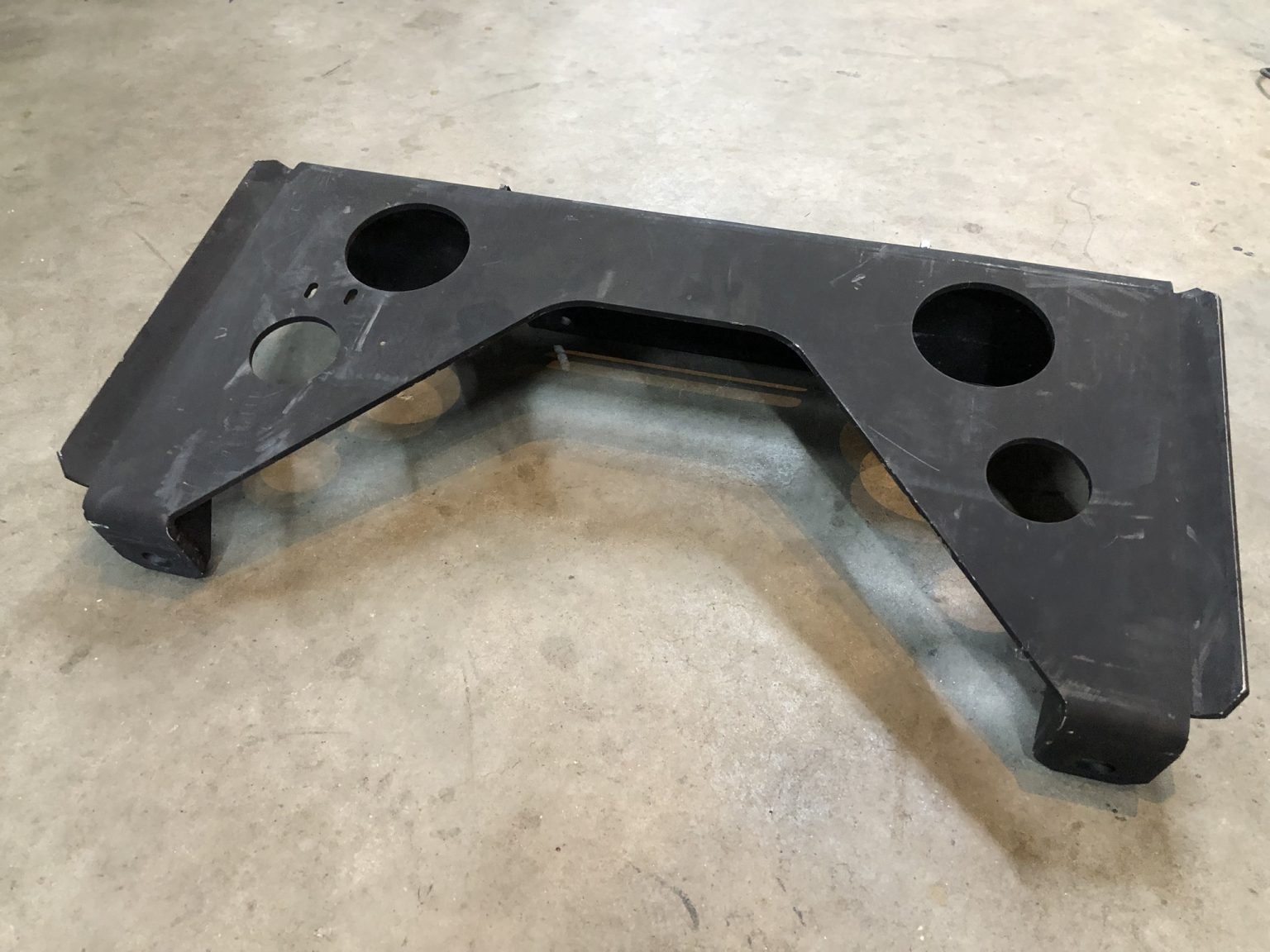 Rear Winch Bracket mile marker Thijs Parts Trading