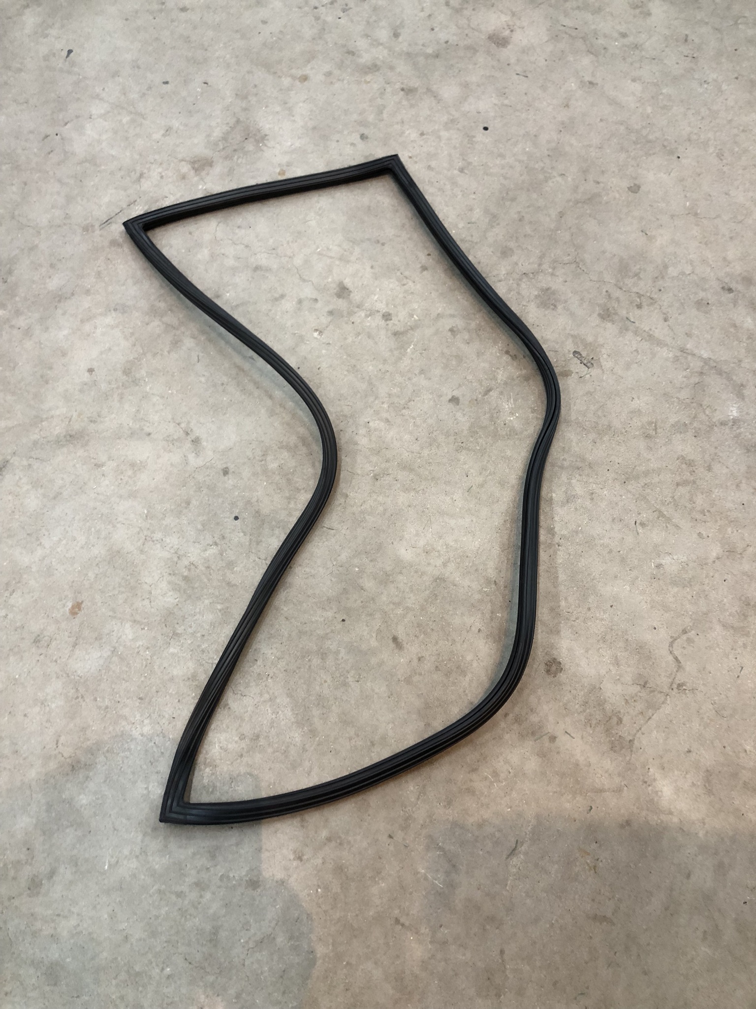Windshield Rubber Basic