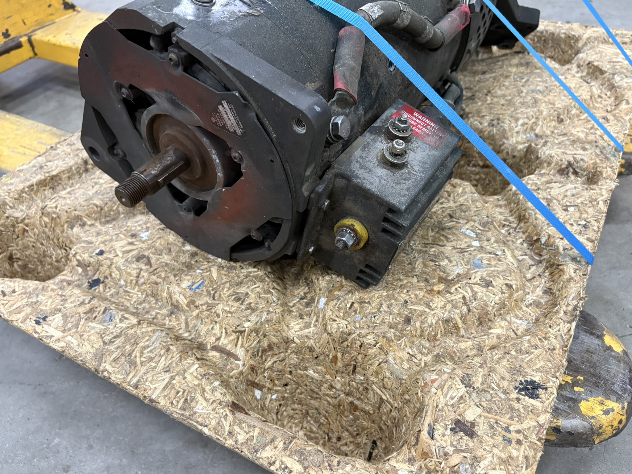 Alternator 400 Amp used - Image 2